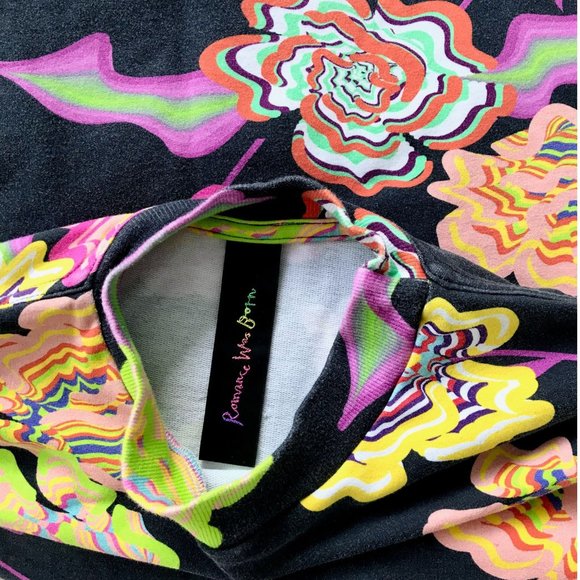 ROMANCE WAS BORN Sweatshirt Size 10 - Picture 6 of 15